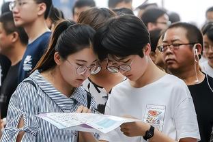 NBL五冠教练特雷弗-格里森加入雄鹿助教组 过去两赛季任猛龙助教